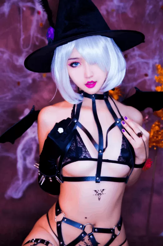 加拿大籍华人助眠主播 MisswarmJ（小暖JESS） COS图片包合集[持续更新]